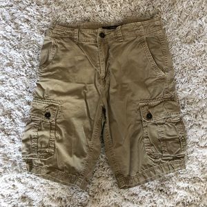 American Eagle Men’s Khaki Cargo Shorts